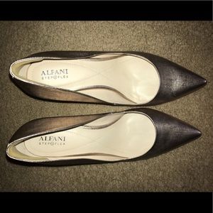 🎉🤩 Rose Gold Alfani Heels Size 9